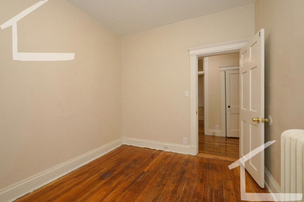 Building Photo - Amazing 1 Bed 1 Bath available 10/1!