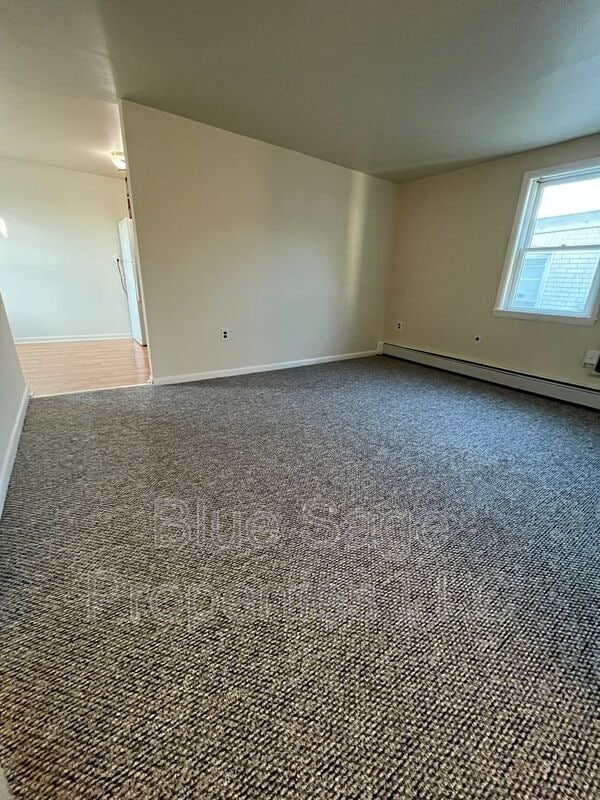 Building Photo - 1010 Yates Ave