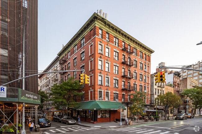 Building Photo - 37A Bedford Street