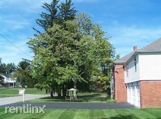 Building Photo - 2 br, 1 bath  - 459 Overlook Rd