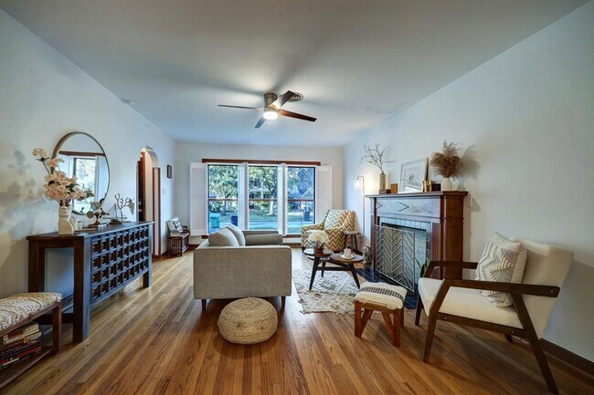 Foto del edificio - 2517 Goldsmith St