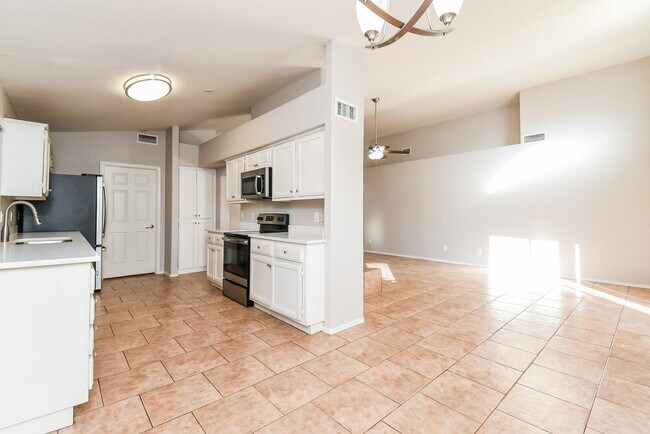 Foto del edificio - 1917 E Marquette Dr