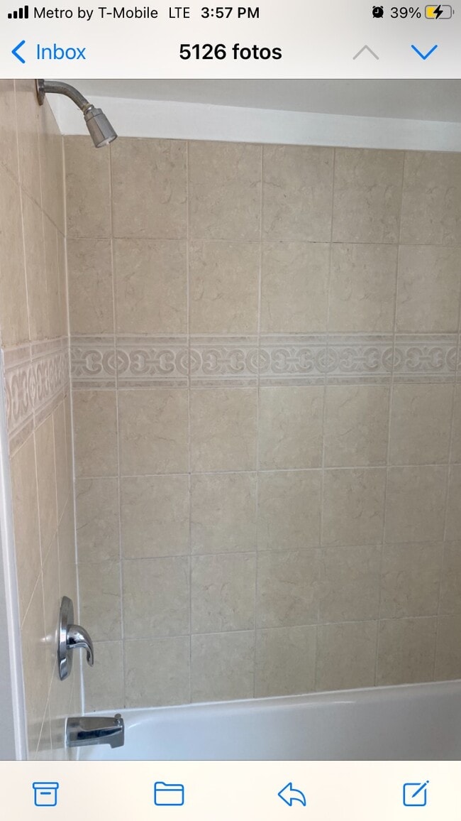 Building Photo - 5126 S Wolcott Ave