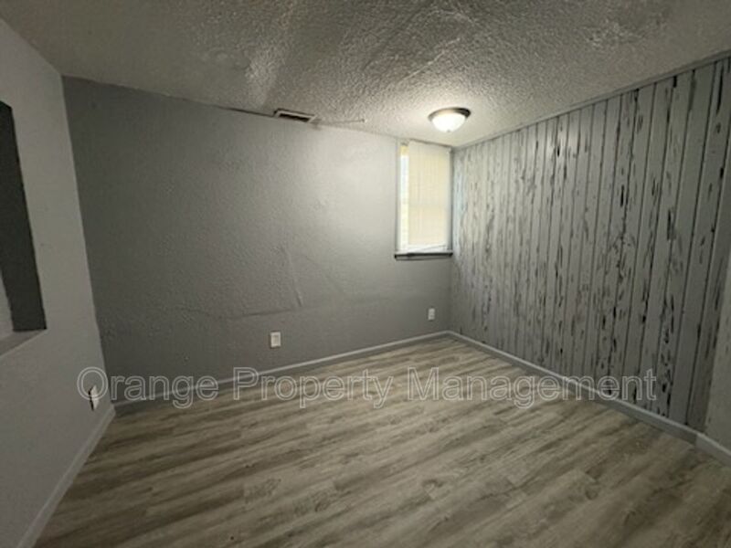 Building Photo - 4108 Cuming St