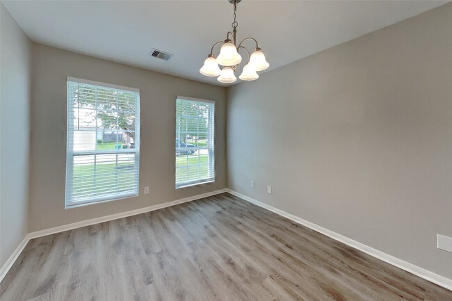 Foto del edificio - 14814 Liberty Stone Ln