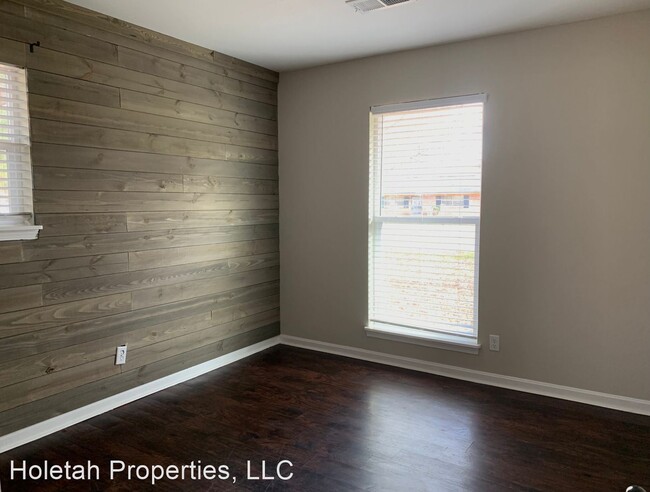 Building Photo - 3 br, 1.5 bath House - 1518 9th St N