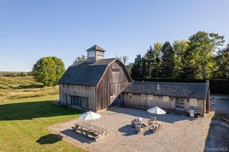 Building Photo - 29500 Main Rd