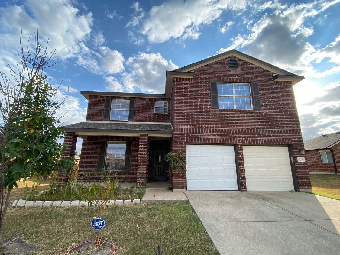 Foto principal - Gorgeous Home in Killeen 4Bed/3 Bath avail...