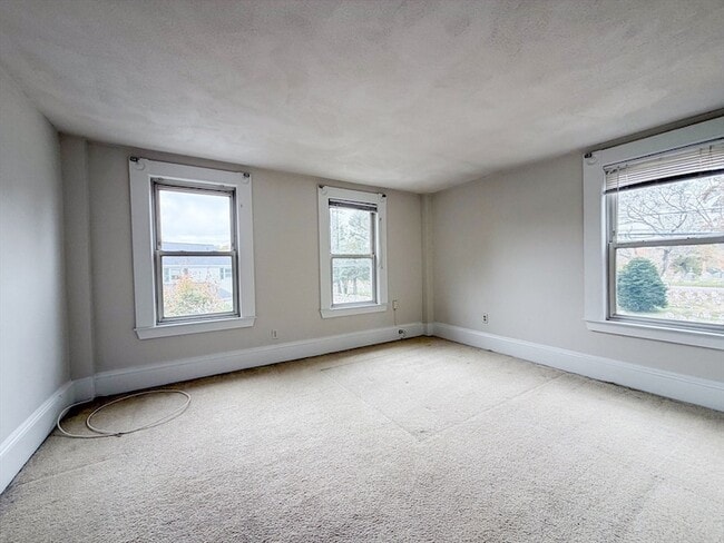 Photo - 233 Forest St House