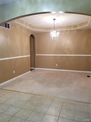 Building Photo - 377 Bears Den Dr