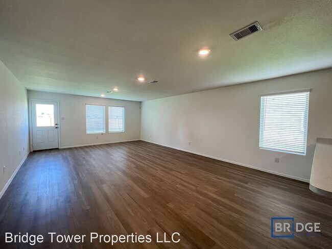 Building Photo - 3 br, 2 bath House - 3363 Avary River Lane