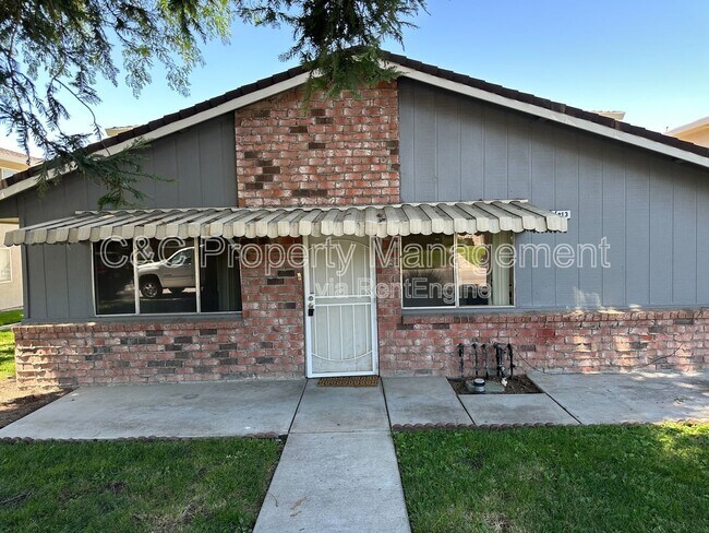 Foto del edificio - 4513 Greenholme Dr