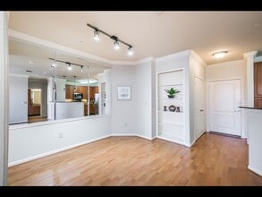 Building Photo - 1711 Old Spanish Trl