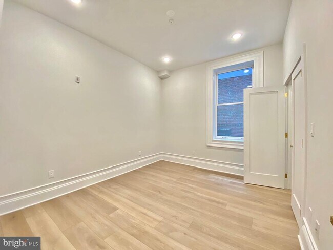 Foto del edificio - 1824 Chestnut St