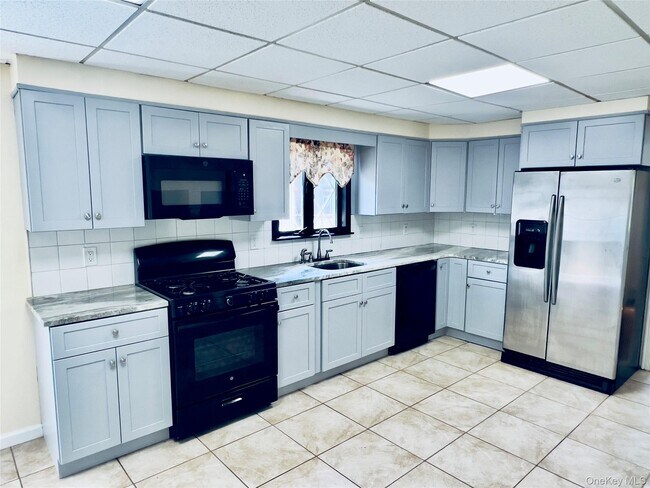 Foto del edificio - 1133 NY-311