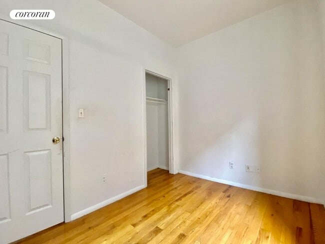 Foto del edificio - 313 W 114th St