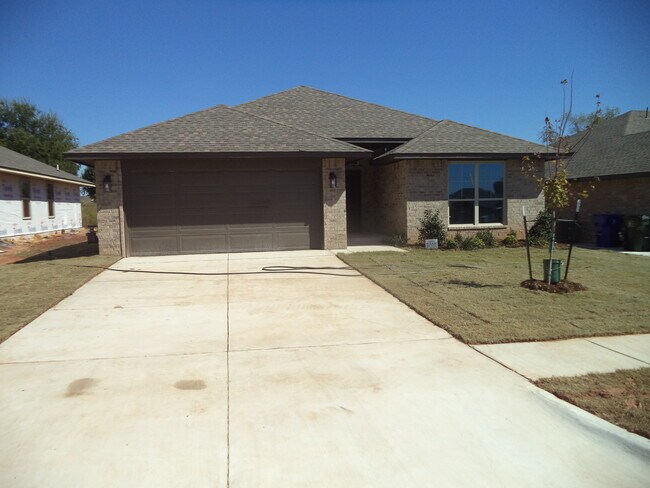 Foto del edificio - 4203 Eagle Cliff Dr