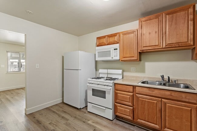 Building Photo - 521nha