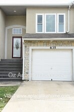 Building Photo - 635 S Woodson Ln