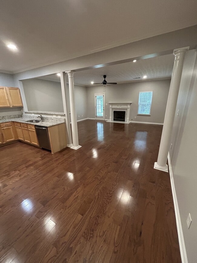Photo - 2903 Greyhawk Ln Townhome