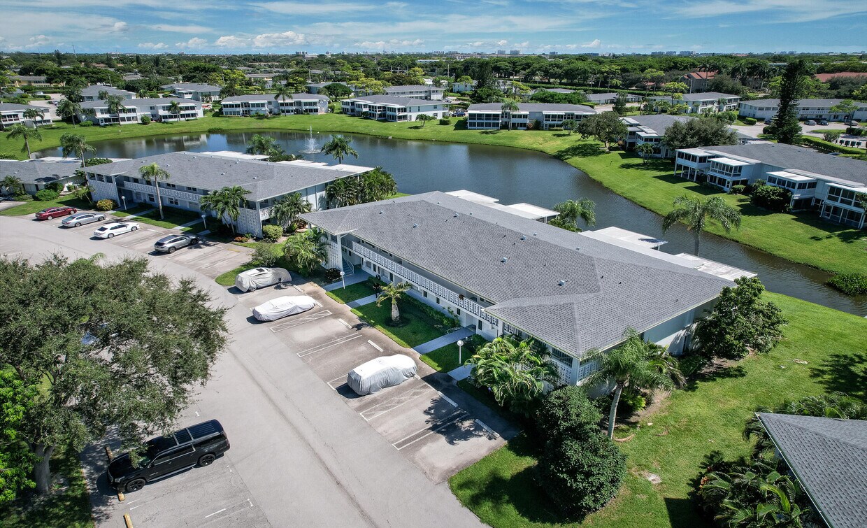 Foto principal - 2830 SW 13th St