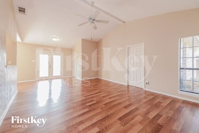 Building Photo - 4614 Horizon Dr