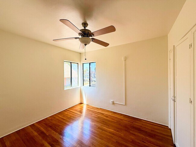 Building Photo - Welcome to Your Coastal Home  in Ocean Beach!