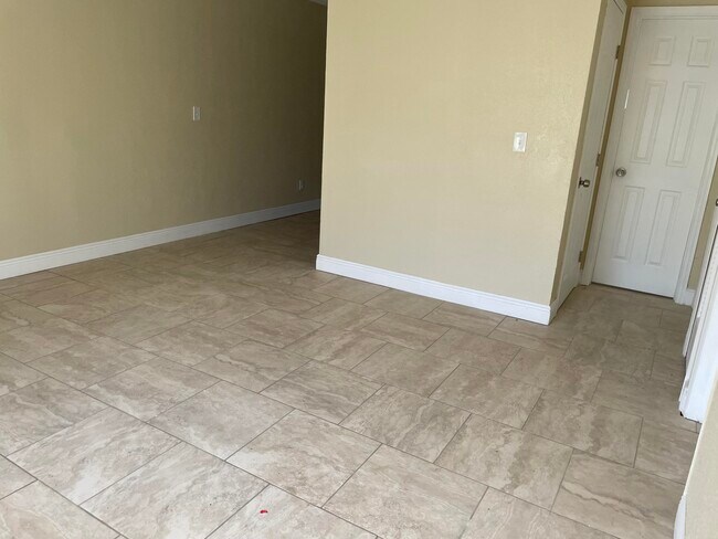 Foto del edificio - 1409 Edgewood Terrace