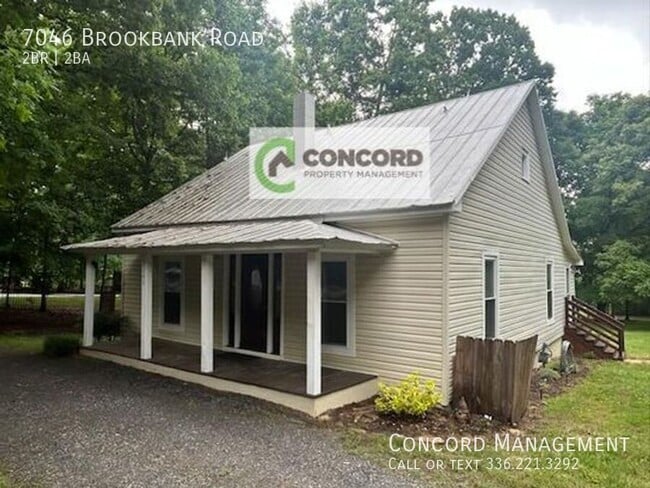 Building Photo - 7046 Brookbank Rd