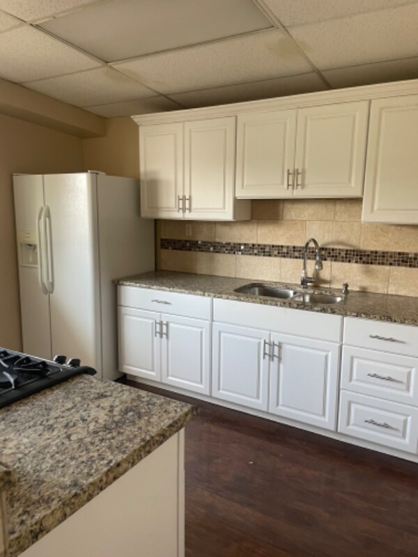 Foto del edificio - 1330 E 58th St