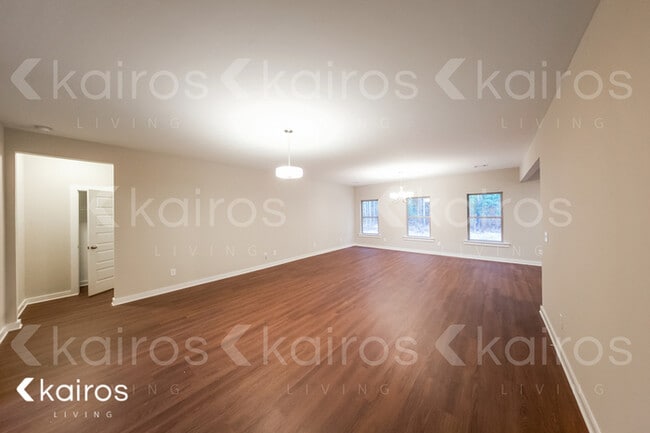 Building Photo - 11449 Crimson Ridge Rd