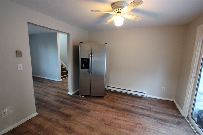 Foto del edificio - 70 Beach St