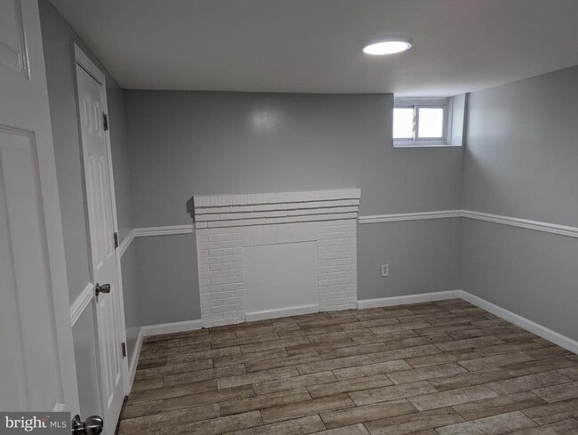 Foto del edificio - 9033 Old Court Rd