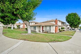 Building Photo - 8664 Cll Del Prado