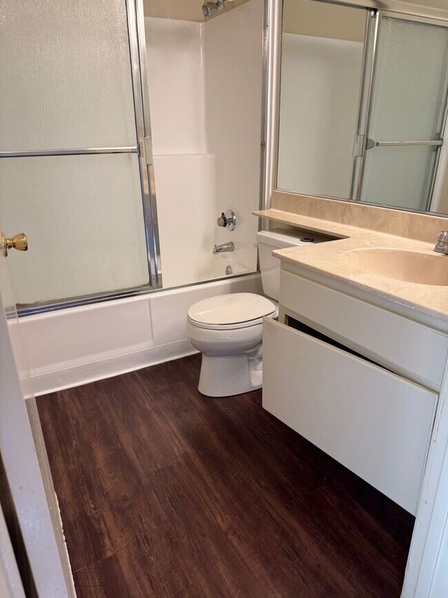 Foto del edificio - 1930 Vassar St