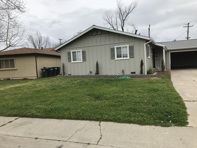 Foto del edificio - 1904 Woodstock Way