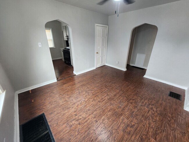 Foto del edificio - Updated 3BR Home Near Pittsburgh