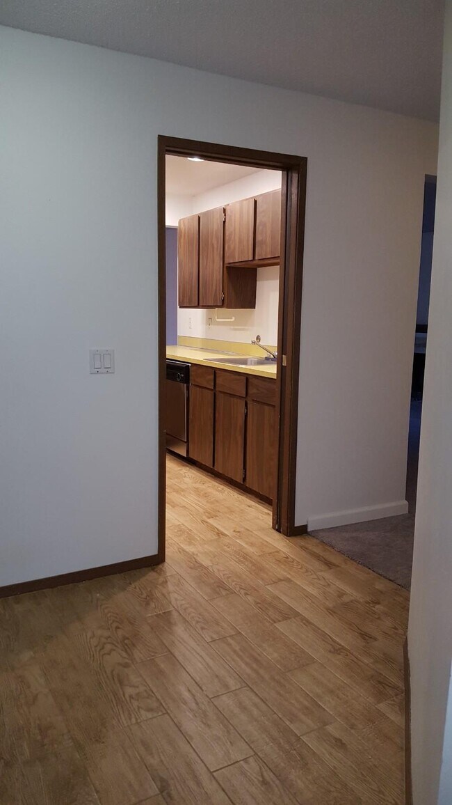 Entry 1 - 13735 15th Ave NE