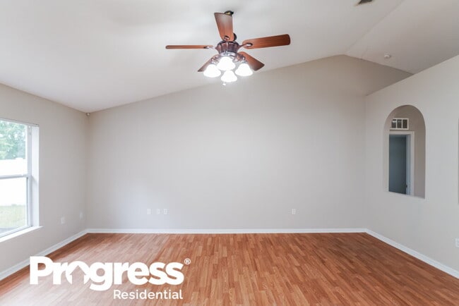 Building Photo - 1810 Torrington Dr