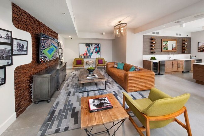 Foto del edificio - South of Atlantic Luxury Apartments