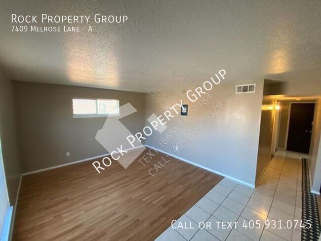 Foto del edificio - Spacious, DOWNSTAIRS 2 Bedroom/1 Bathroom ...
