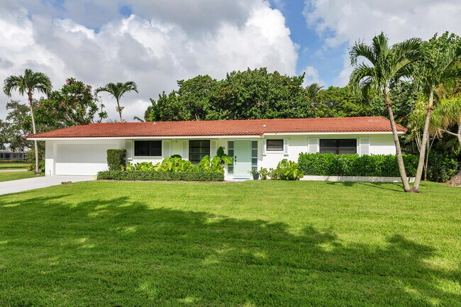Building Photo - 7423 Clarke Rd