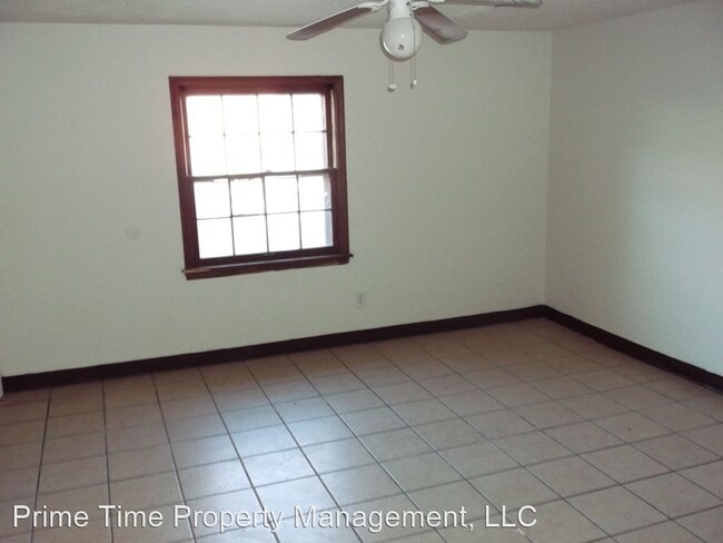 Building Photo - 3 br, 1.5 bath House - 1708 N 76th Terrace