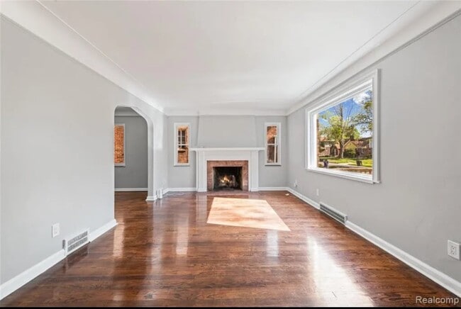 Building Photo - 14811 Prevost St