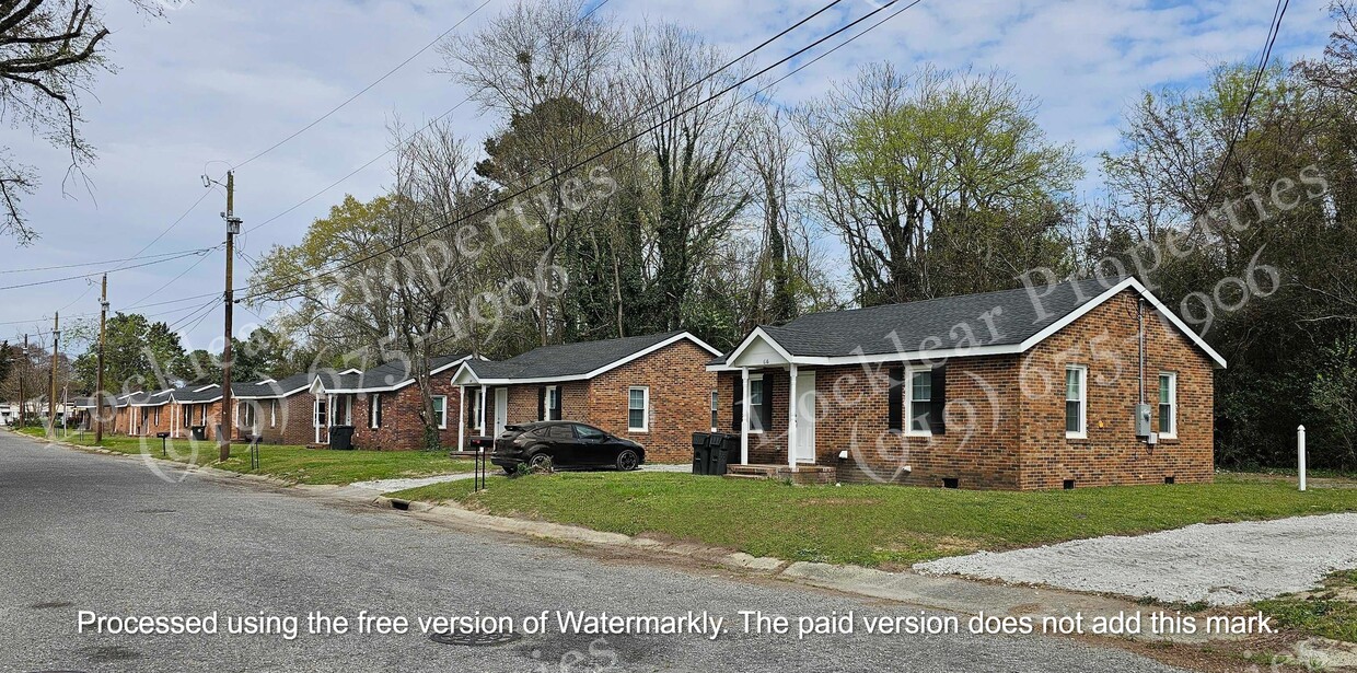 Primary Photo - 608 Hugh St