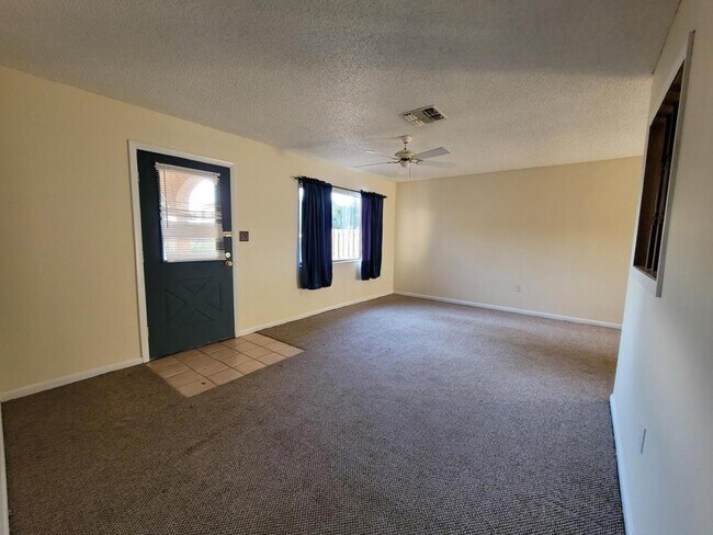 Building Photo - 3252 Sea Grape Dr.