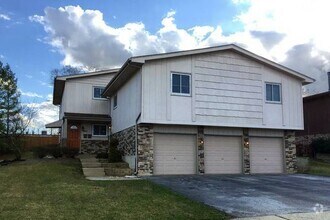 Building Photo - 683 Rosner Dr