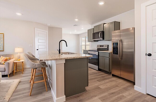 Building Photo - 5633 Colgate St