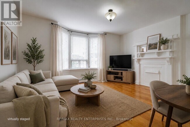 Photo du bâtiment - 488 Logan Ave