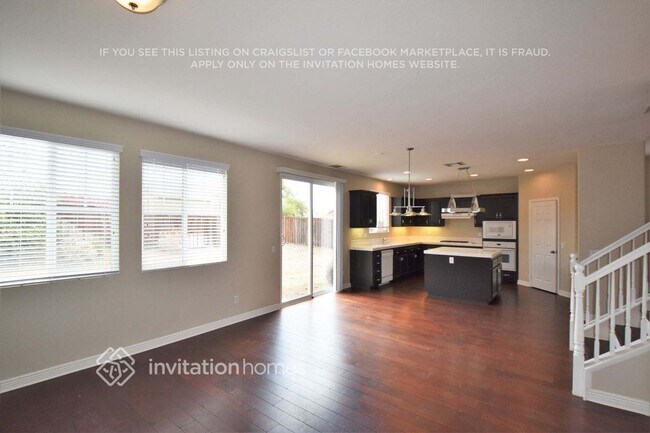 Foto del edificio - 41042 Crimson Pillar Ln